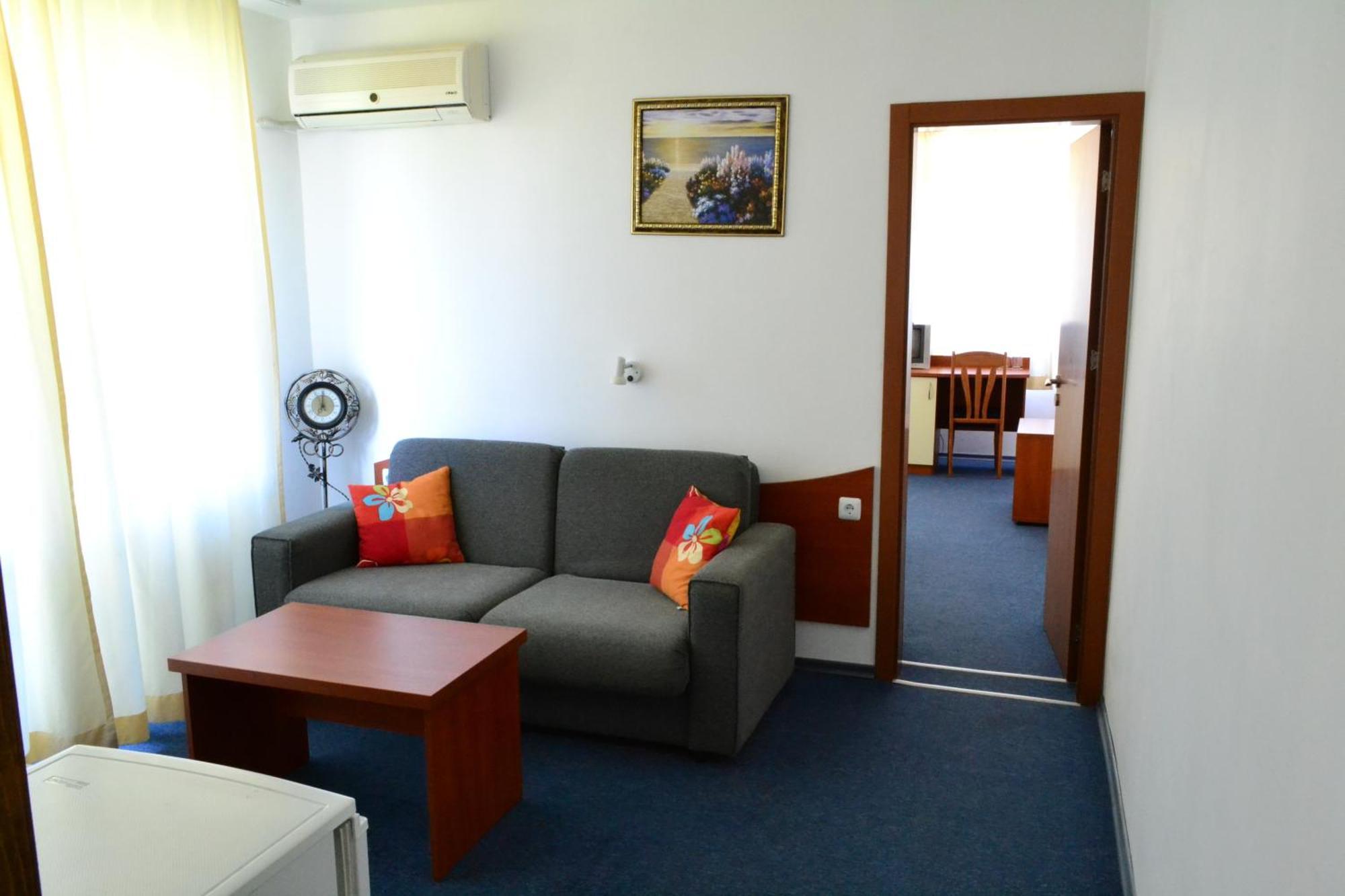 Saint George Family Hotel Lozenets Esterno foto
