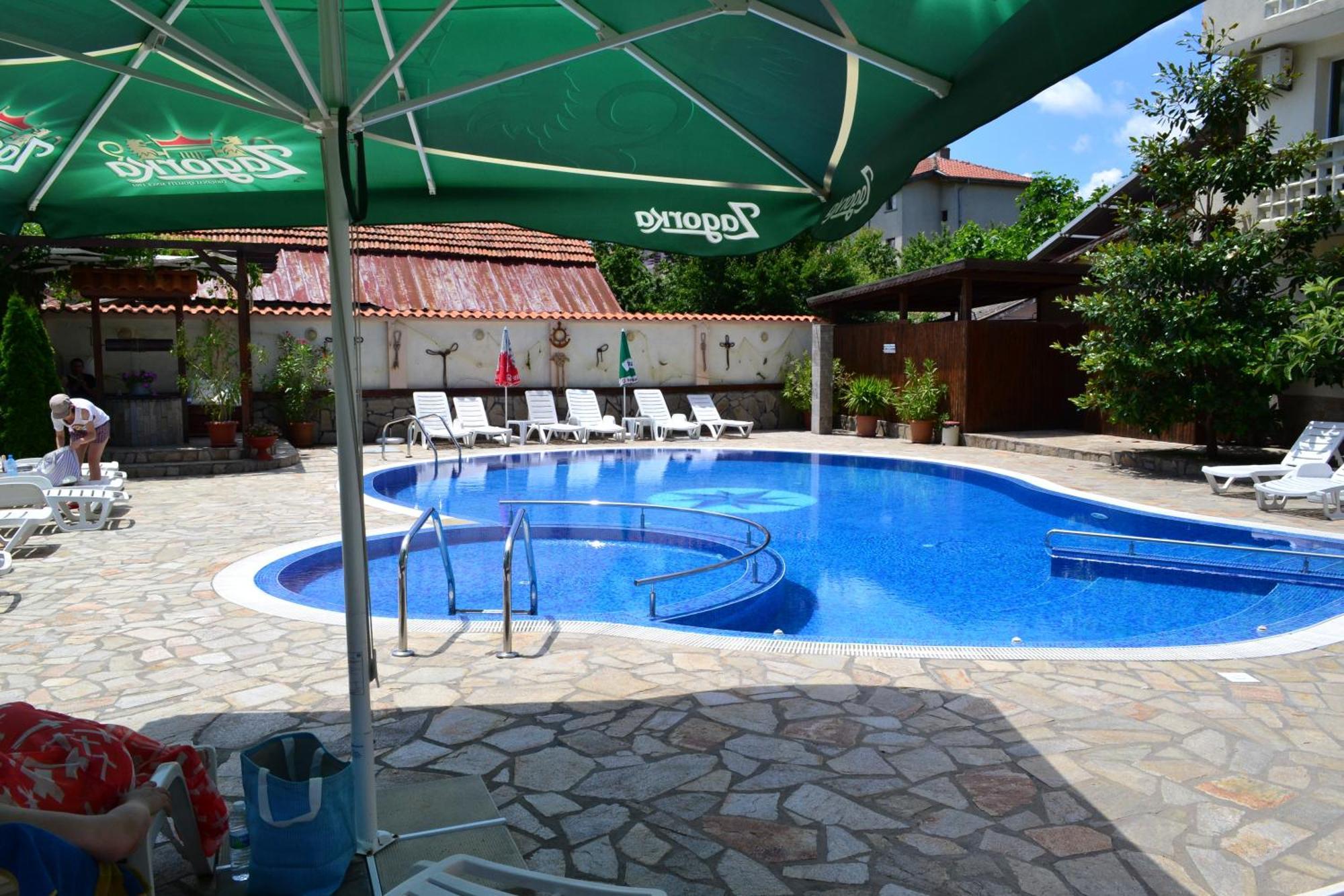 Saint George Family Hotel Lozenets Esterno foto