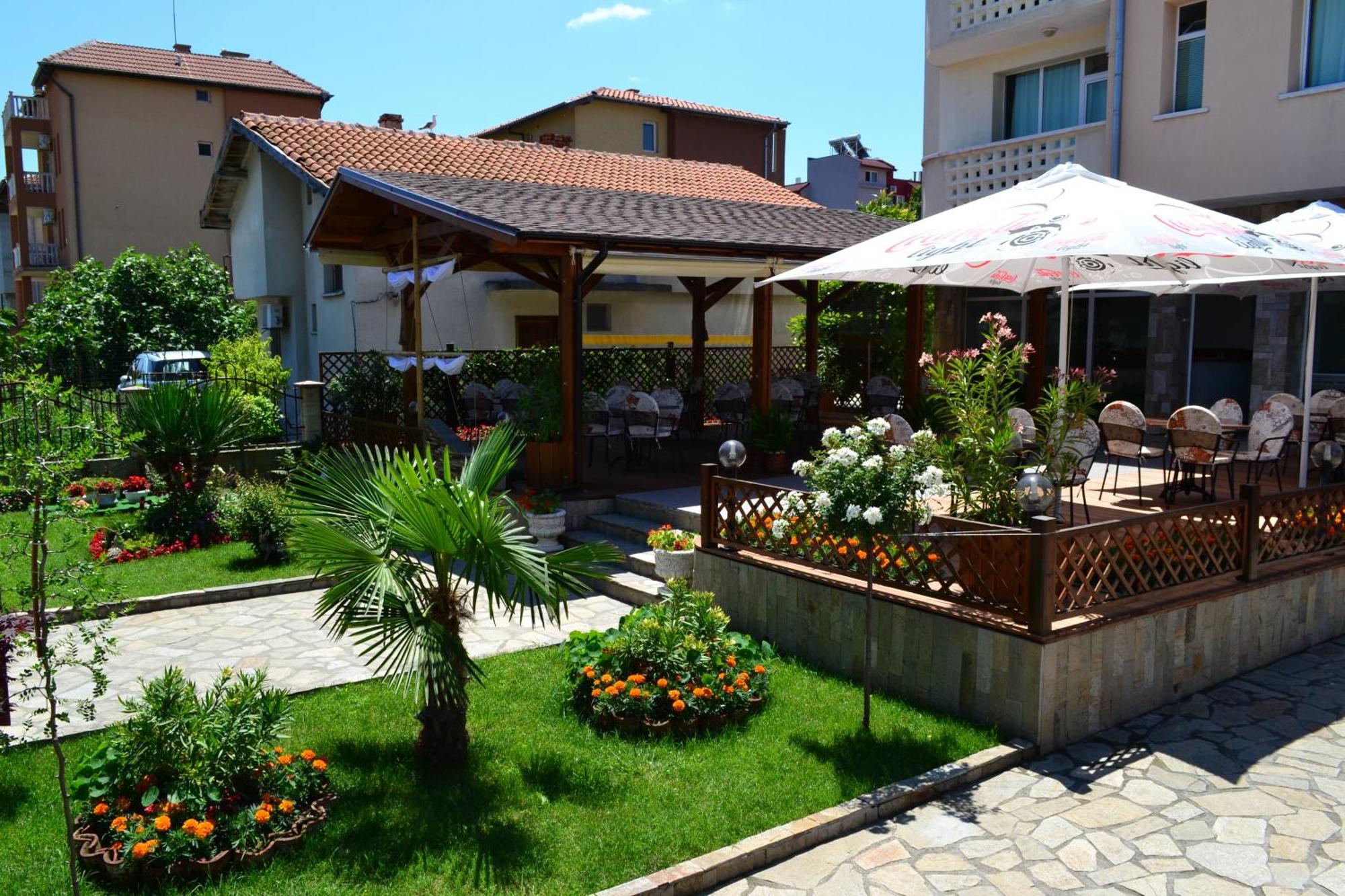 Saint George Family Hotel Lozenets Esterno foto