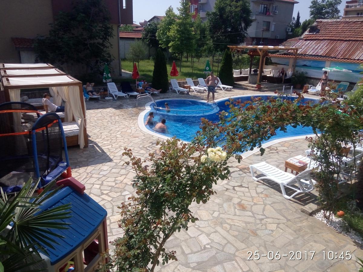 Saint George Family Hotel Lozenets Esterno foto